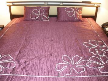 Шторы и покрывала для спален из одной ткани