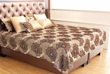 Покрывало на кровать