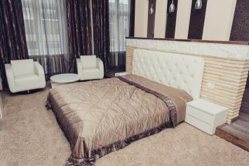 Шторы в спальню