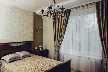 Шторы в спальню 