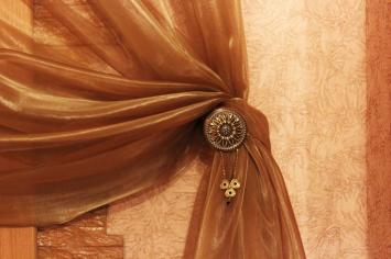 Держатель для штор