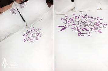 Подарочный комплект для молодожёнов с вышивкой