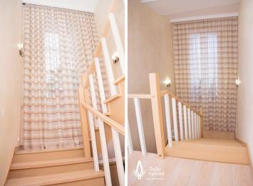 Декор окна на лестнице