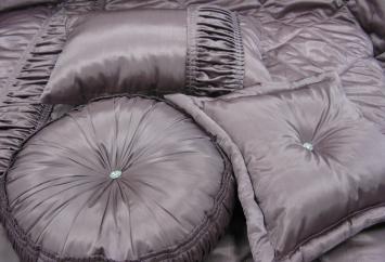 Красивые подушки