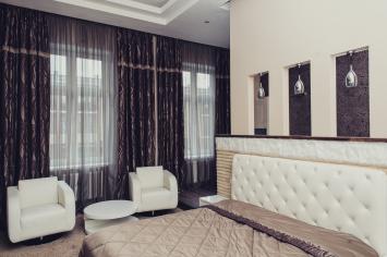 Шторы в спальню