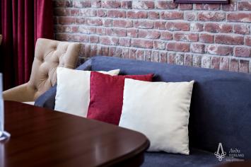 Дегустационный зал компании 